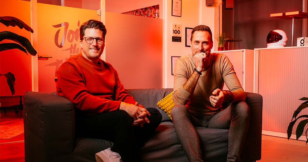 starmate's Geschäftsführer Björn und CTO Michael im Büro.